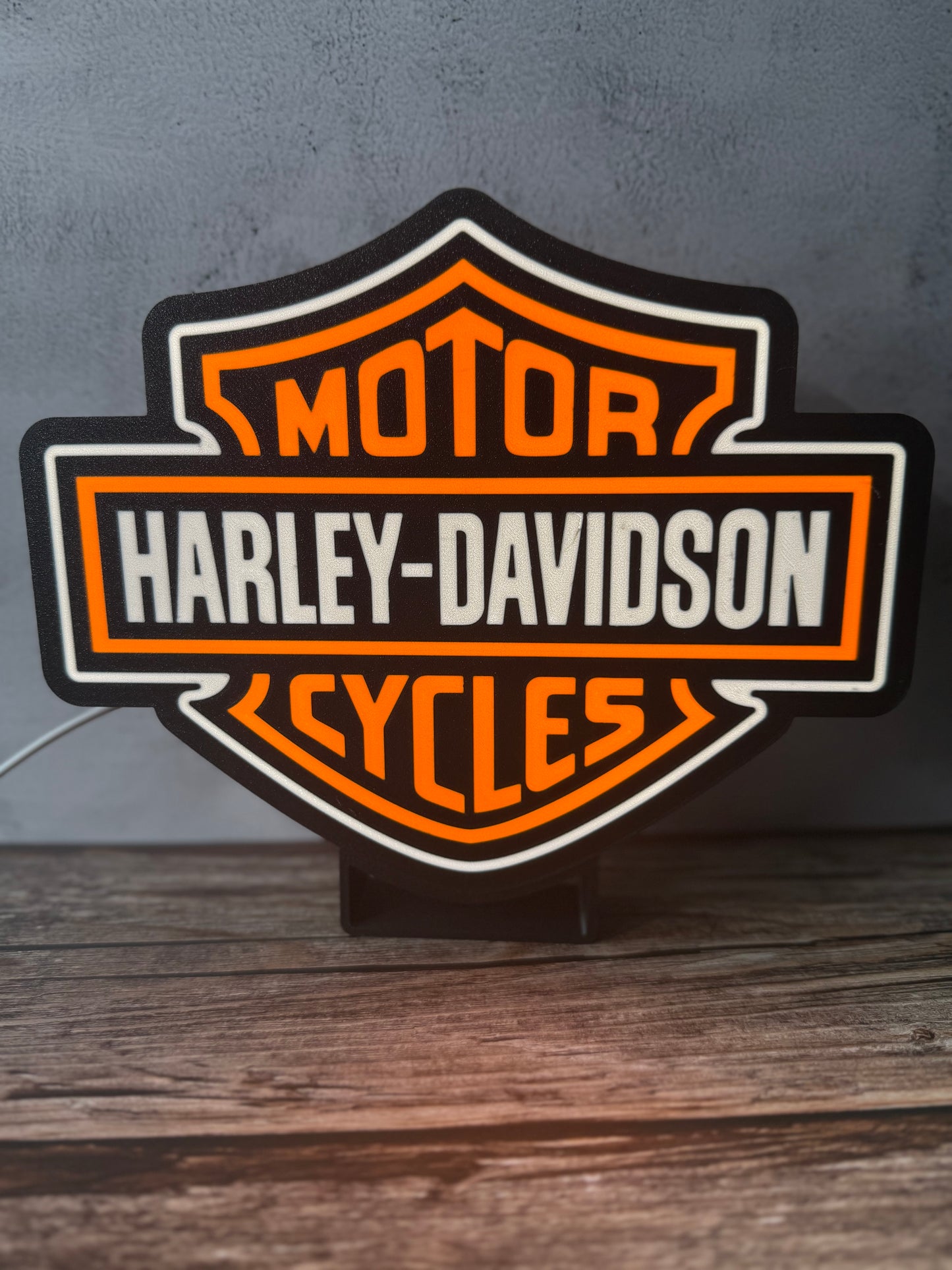 Harley-Davidson LED Logo Light Box – Illuminated Wall Sign for Bikers & Collectors